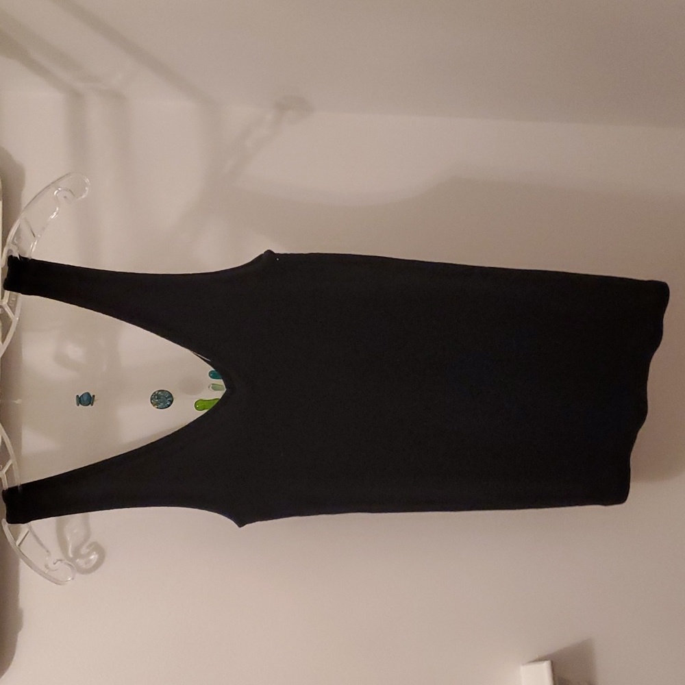 Michael Stars black knit V neck